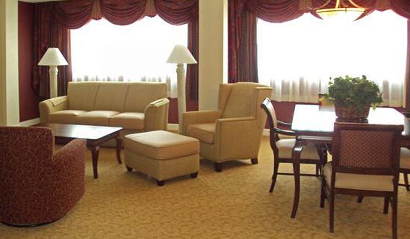 Summit Suite at Crowne Plaza Knoxville Downtown University Hotel, Tennessee