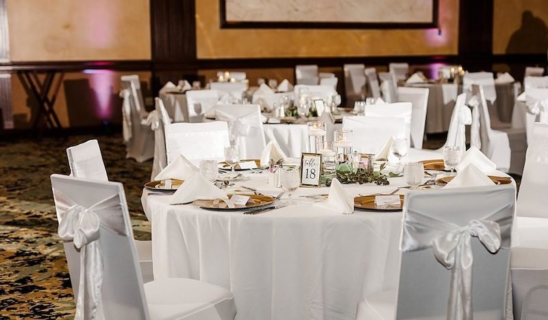 Wedding Venue and Services at Crowne Plaza Knoxville Downtown University Hotel, Tennessee